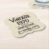 Gepersonaliseerd  55ste verjaardagsfeest kartonnen onderzetters (Gekanteld)