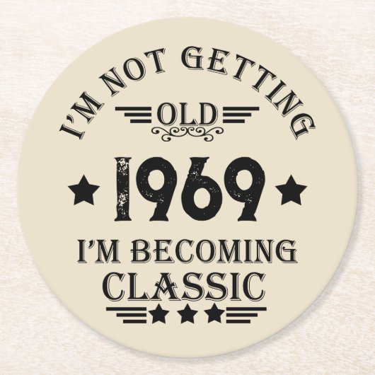 Gepersonaliseerd  55ste verjaardagsfeest ronde kartonnen onderzetter (Voorkant)