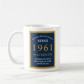 Gepersonaliseerd 60e verjaardag 1961 Elegant Blue  Koffiemok (Links)