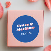 Gepersonaliseerd 70's Retro stijlvolle bruiloft Ronde Sticker