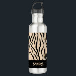 Gepersonaliseerd afdrukwater voor dieren waterfles<br><div class="desc">Stijlvolle dierlijke afdruk,  zwarte en beige inspanningswaterfles en op maat gemaakt met uw naam.</div>