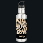 Gepersonaliseerd afdrukwater voor dieren waterfles<br><div class="desc">Stijlvolle dierlijke afdruk, zwarte en beige inspanningswaterfles en op maat gemaakt met uw naam.</div>