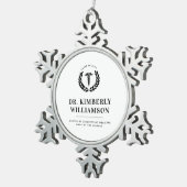 Gepersonaliseerd Afstuderen van de moderne medisch Tin Sneeuwvlok Ornament (Rechts)