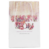 Gepersonaliseerd Baby shower Bloemen Letters Roze  Medium Cadeauzakje (Voorkant)