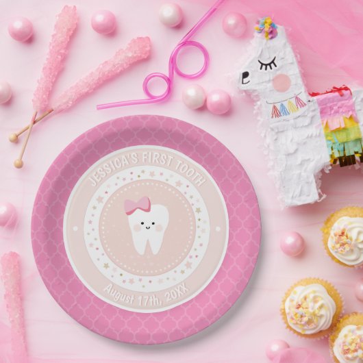 Gepersonaliseerd babymeisje Bord roze papier (Feest)