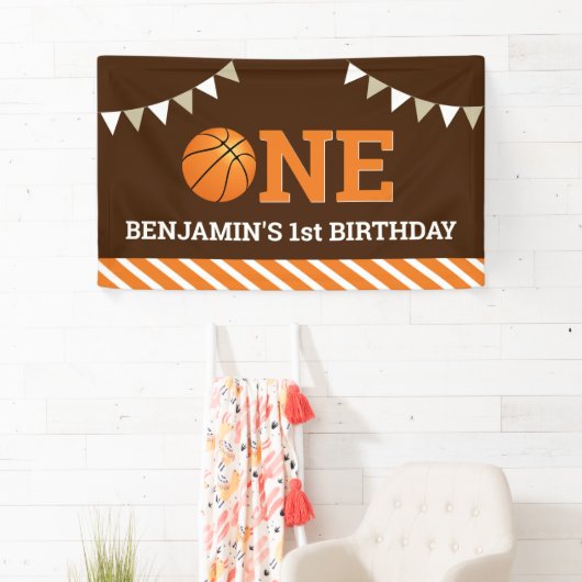 Gepersonaliseerd basketbal 1e verjaardagsfeestje spandoek (Insitu)