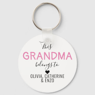 Gepersonaliseerd behoort deze oma tot de Moederdag Sleutelhanger