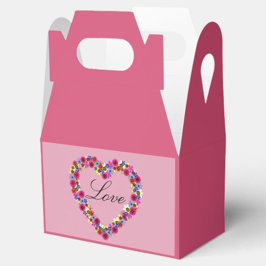 Gepersonaliseerd bloemenhart op roze bedankdoosjes (Geopend)
