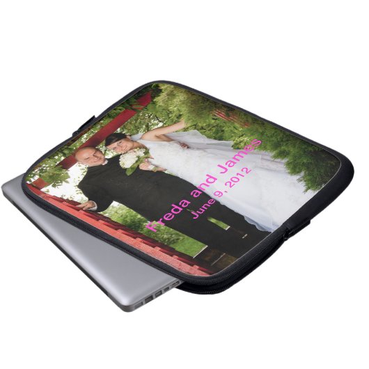 Gepersonaliseerd bruiloft laptop sleeve (Voorkant onderkant)