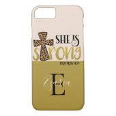 Gepersonaliseerd Christelijk zij is sterke spreekw Case-Mate iPhone Case (Achterkant)