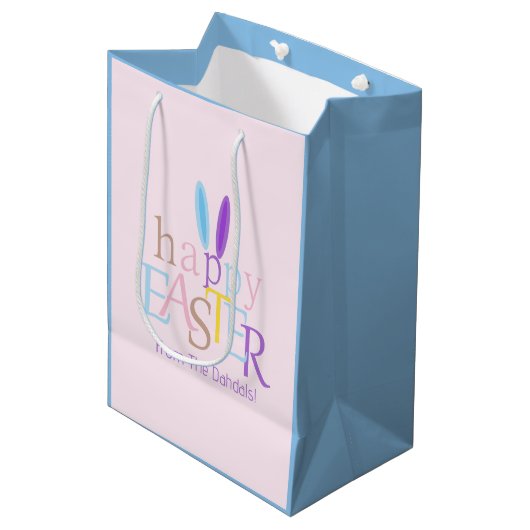 Gepersonaliseerd Cool Happy Easter Bunny Ears Roze Medium Cadeauzakje (Voorkant Gekanteld)