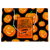 Gepersonaliseerd | Cute Pumpkin & Bat Happy Hallow Groot Cadeauzakje (Voorkant)