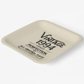 Gepersonaliseerd Dertig vintages 30ste verjaardags Papieren Bordje (Gebogen)