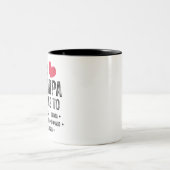 Gepersonaliseerd Deze opa behoort tot Aangepaste N Tweekleurige Koffiemok (Center)