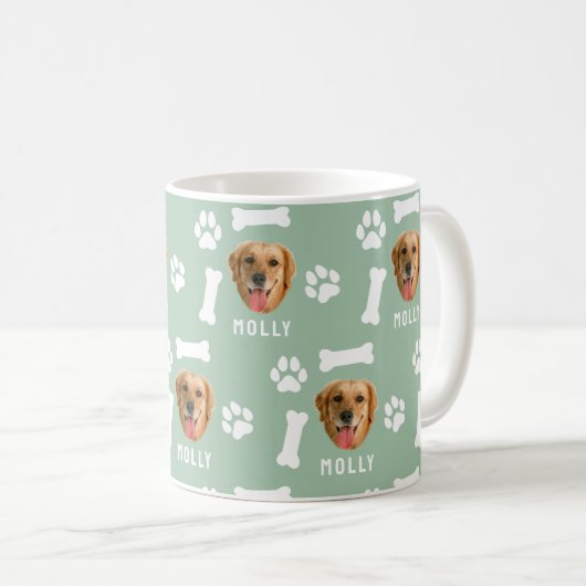 Gepersonaliseerd Dog Pet Foto & Naam Sage Groen Koffiemok (Voorkant rechts)