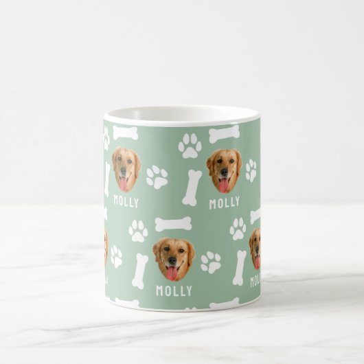 Gepersonaliseerd Dog Pet Foto & Naam Sage Groen Koffiemok (Center)