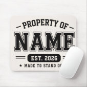 Gepersonaliseerd eigendom van naam – Varsity stijl Muismat (Met muis)