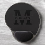 Gepersonaliseerd Elegant Monogram en Naam Gel Muismat<br><div class="desc">Voeg een vleugje elegantie toe aan uw dagelijkse benodigdheden met dit gepersonaliseerde monogram en naamproduct. Met een verfijnd ontwerp en aanpasbare details combineert het sophisticatie en functionaliteit. Of het nu voor persoonlijk gebruik of als een doordacht geschenk is, dit item toont een stijlvol monogram en uw gekozen naam, waardoor het...</div>