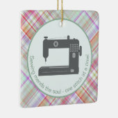 Gepersonaliseerd Elegante Plaid Groene Roze Naaima Keramisch Ornament (Rechts)