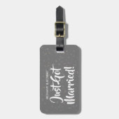 Gepersonaliseerd enkel trouwde Silver Confetti Bagagelabel (Voorkant verticaal)
