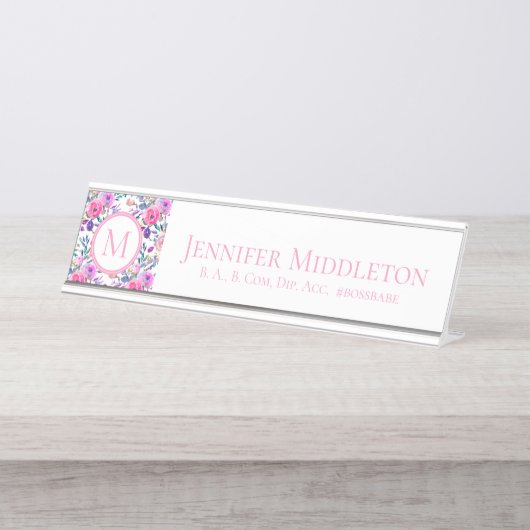 Gepersonaliseerd Floral Pink Monogram Bureau Naambordje (Voorkant)