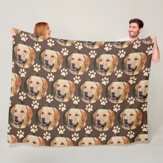 Gepersonaliseerd fotopatroon van Pet Dog Brown Fleece Deken (In situ)
