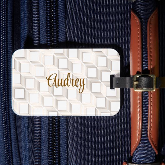 Gepersonaliseerd gebroken wit trommelig vierkant b bagagelabel (Voorkant Insitu 4)