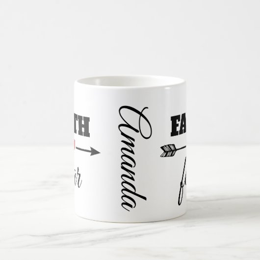 Gepersonaliseerd geloof over angst Red Heart Arrow Koffiemok (Center)