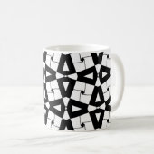 Gepersonaliseerd geometrisch patroon zwart-wit koffiemok (Voorkant rechts)