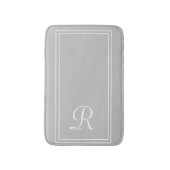Gepersonaliseerd grijs wit gestreept monogram badmat (Voorkant Verticaal)