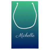 Gepersonaliseerd groen en blauw ombre klein cadeauzakje (Achterkant)