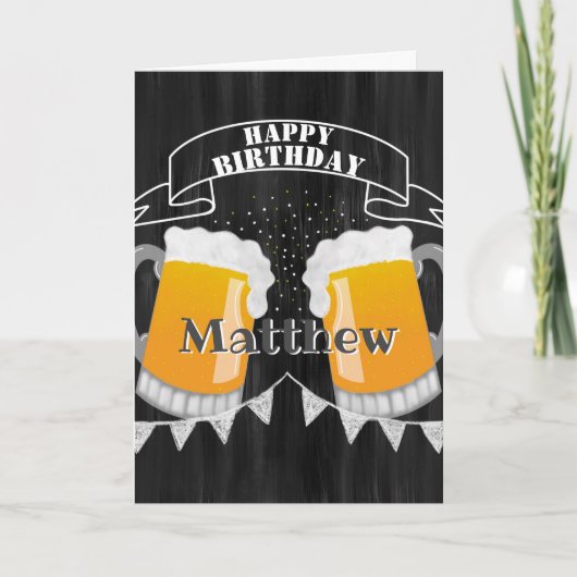 Gepersonaliseerd Happy Birthday Chalkboard Beer Gl Kaart (Voorkant)