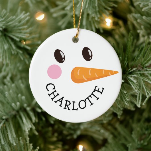 Gepersonaliseerd Happy Snowman Face Monogram Kerst Keramisch Ornament (Boom)