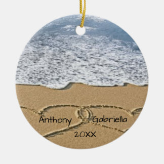 Gepersonaliseerd hart in zand keramisch ornament