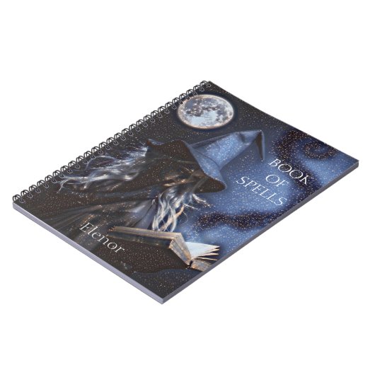 Gepersonaliseerd het boek van de heks over het Not Notitieboek (Linkerzijde)