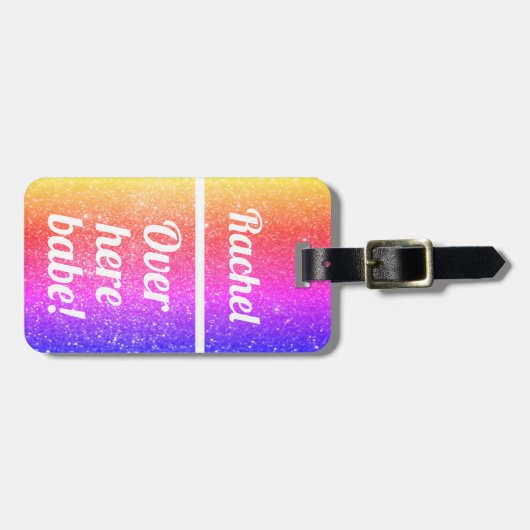 Gepersonaliseerd hier babe | Funny Bagagelabel (Voorkant horizontaal)