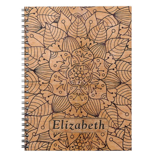 Gepersonaliseerd hout Floral Mandala Notitieboek (Voorkant)