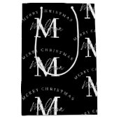 Gepersonaliseerd kerstzwart wit monogram medium cadeauzakje (Voorkant)