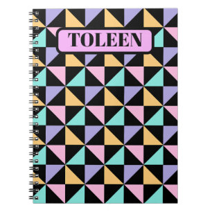 Gepersonaliseerd kleurig geometrisch patroon notitieboek