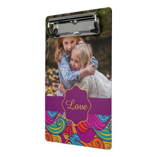 Gepersonaliseerd kleurrijk zwenpatroon met wielstr mini klembord (Angled2)