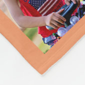 Gepersonaliseerd koraal Foto collage Monogrammed G Fleece Deken (Hoek)