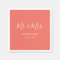 Gepersonaliseerd koraal Mr. en Mrs Wedding Napkins