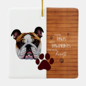 Gepersonaliseerd linker pootafdrukken op ons hart keramisch ornament (Achterkant)