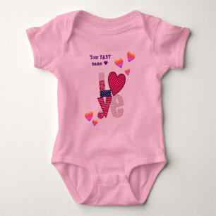 GEPERSONALISEERD LOVE - KLEINE BABY VALENTIJN ROMPER