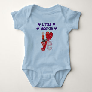 GEPERSONALISEERD LOVE LITTLE BROTHER VALENTIJN ROMPER
