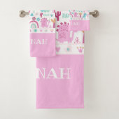 Gepersonaliseerd meisje Power Dinosaur Bad Handdoek (Insitu)