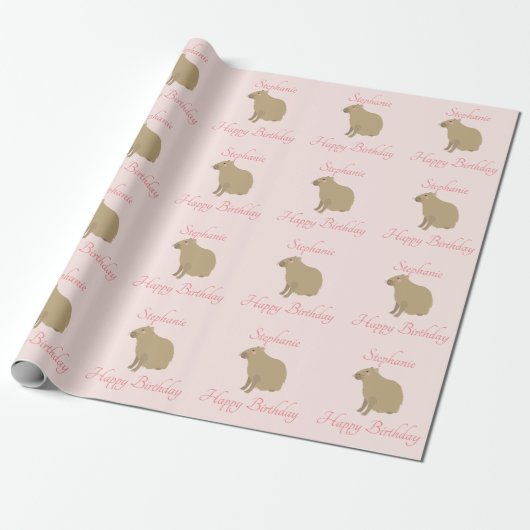 Gepersonaliseerd meisje roze Capybara Pattern Birt Cadeaupapier (Uitgerold)