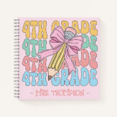 Gepersonaliseerd met naam 4th Grade Teacher Custom Notitieboek (Voorkant)