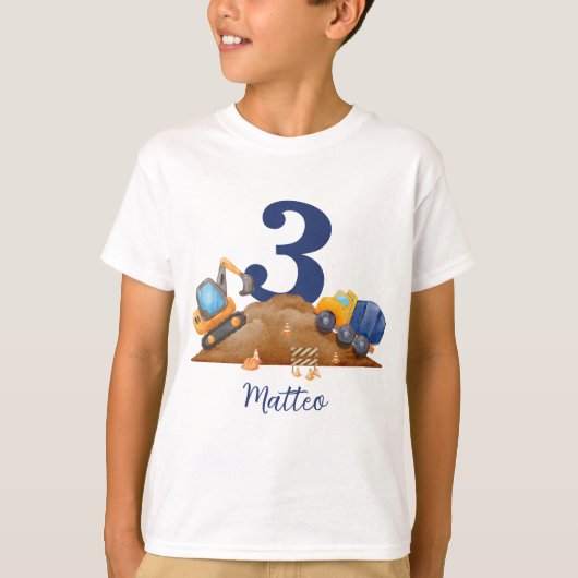Gepersonaliseerd met naam & nummer, Verjaardag gra T-shirt (Voorkant)