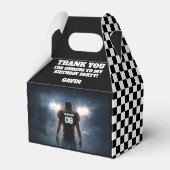 Gepersonaliseerd met naam Retro Football Party Bedankdoosjes (Voorkant Zijde)